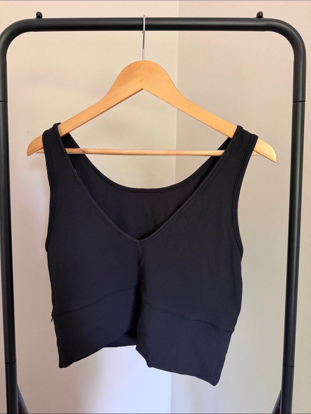 Lululemon Power Pivot Ribbed Tank Top - Picture 2 of 5